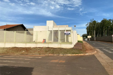 Casa à venda com 2 quartos em Residencial Ponta Porã I, Ponta Porã, MS