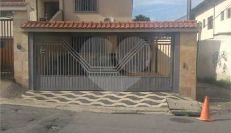 Sobrado à venda com 3 quartos, sendo 1 suíte, em Vila Mazzei, São Paulo, SP