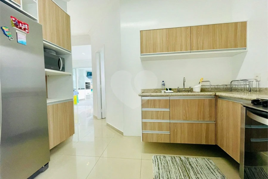 Cobertura à venda com 4 quartos, sendo 2 suítes,  em Riviera de São Lourenço, Bertioga, SP