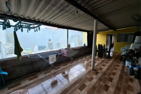 Casa à venda com 2 quartos em Popular III, Louveira, SP