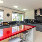 Casa à venda com 4 suítes no condomínio Residencial Quinta das Andorinhas, São Paulo - SP