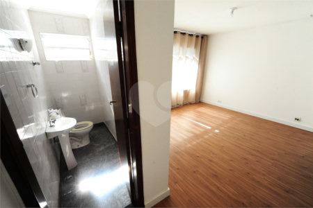 Casa Térrea para alugar com 4 quartos, sendo 1 suíte, em Vila Mariana, São Paulo, SP