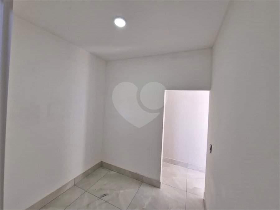 Casa à venda com 3 quartos, sendo 1 suíte, em Residencial Lago dos Ipês, Itapetininga, SP