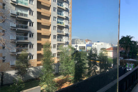 Apartamento à venda ou para alugar com 1 quarto em Pinheiros, São Paulo, SP