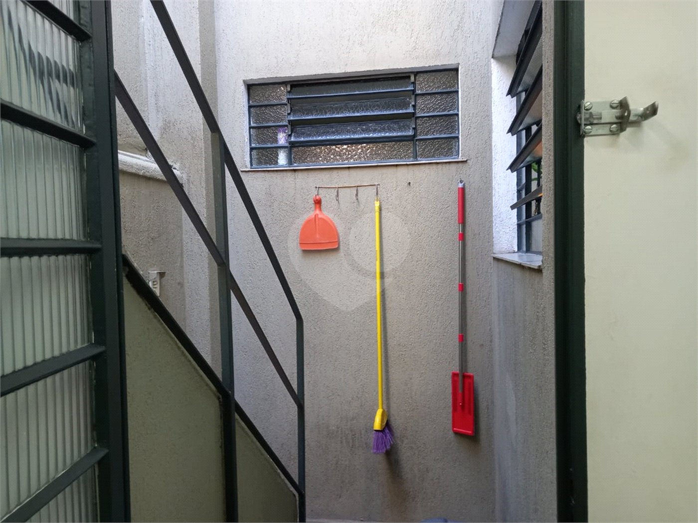 Sobrado à venda com 3 quartos, sendo 1 suíte, em Vila Cruzeiro, São Paulo, SP