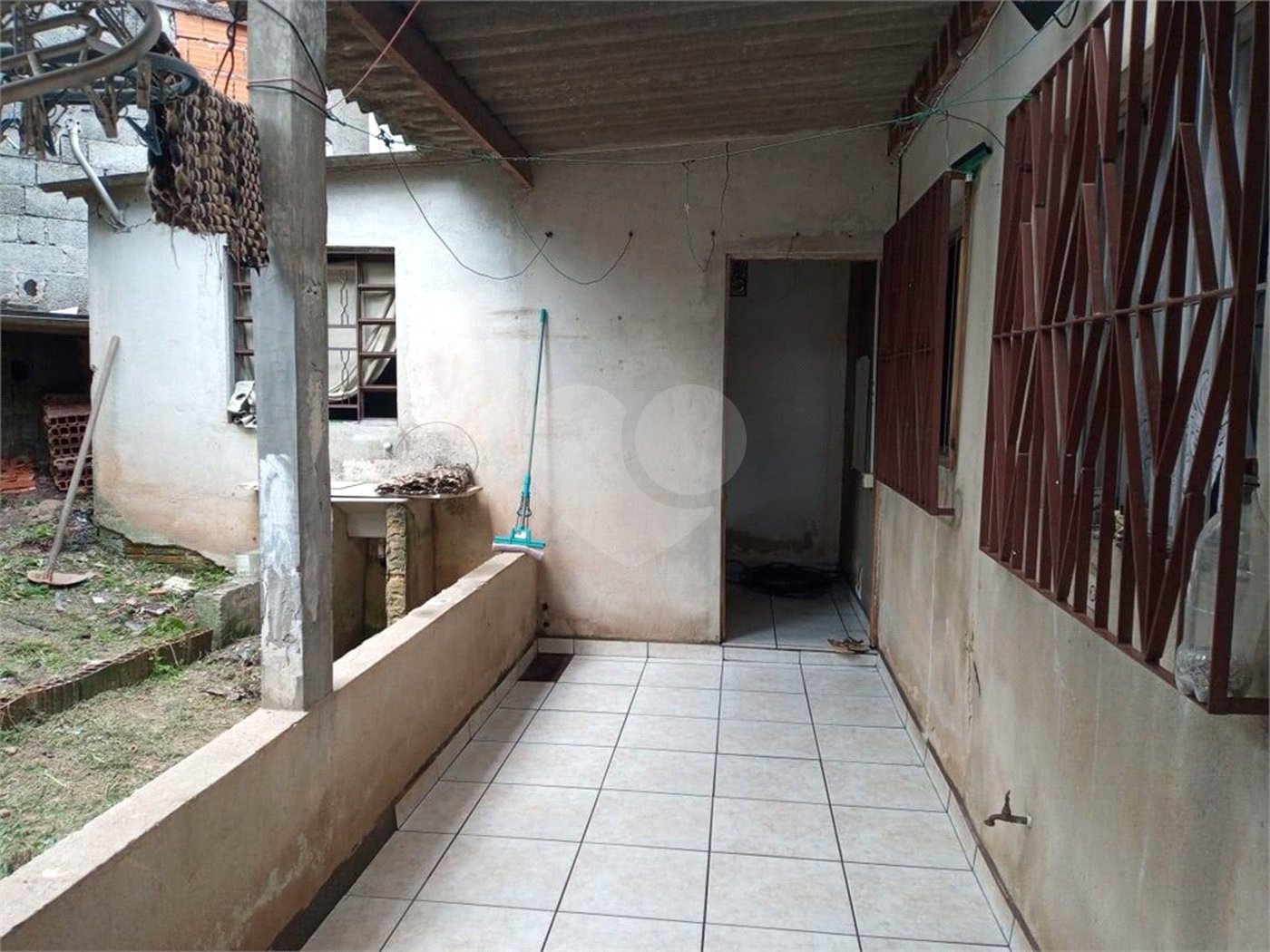 Casa à venda com 2 quartos em Jardim Luciana, Itaquaquecetuba, SP