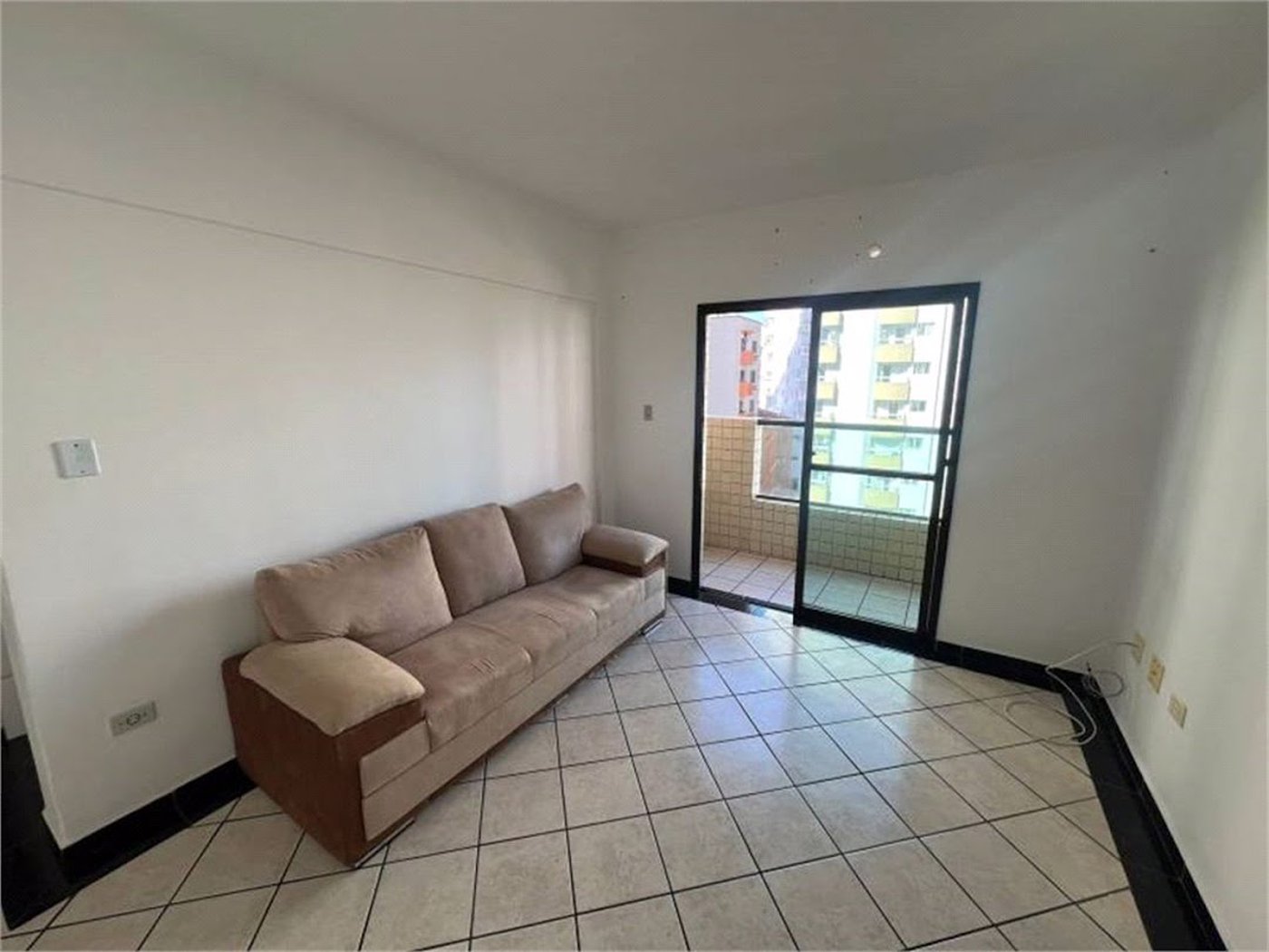 Apartamento Residencial à venda, Vila Guilhermina, Praia Grande - AP1208.