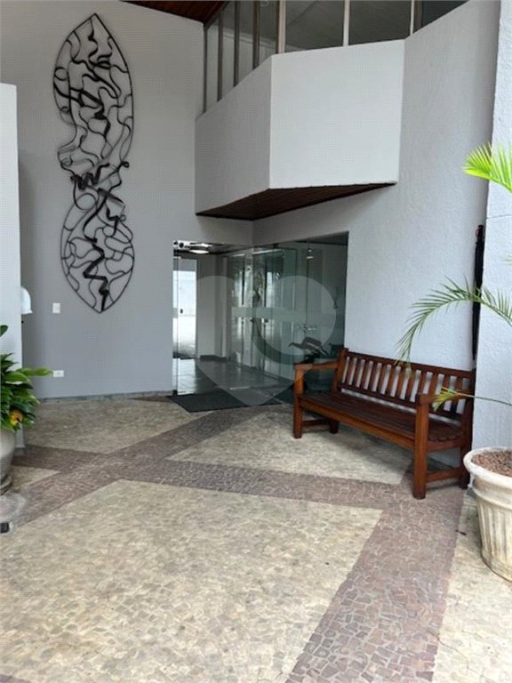 Apartamento à venda com 2 quartos, sendo 1 suíte, em Vila Olímpia, São Paulo, SP