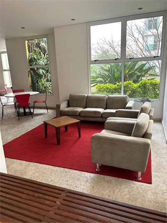 Apartamento à venda com 2 quartos, sendo 1 suíte, em Paraíso do Morumbi, São Paulo, SP