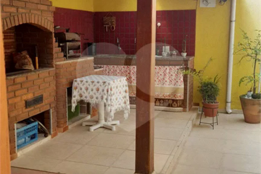 Sobrado à venda com 3 suítes em Tremembé, São Paulo, SP