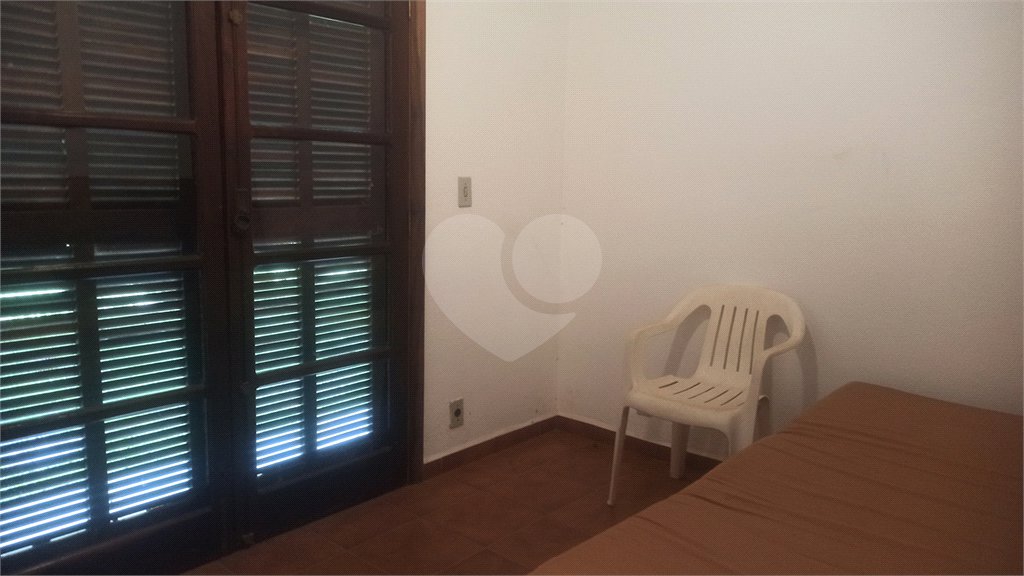 Casa à venda com 4 quartos, sendo 3 suítes, em Jardim Itaperi, Atibaia, SP