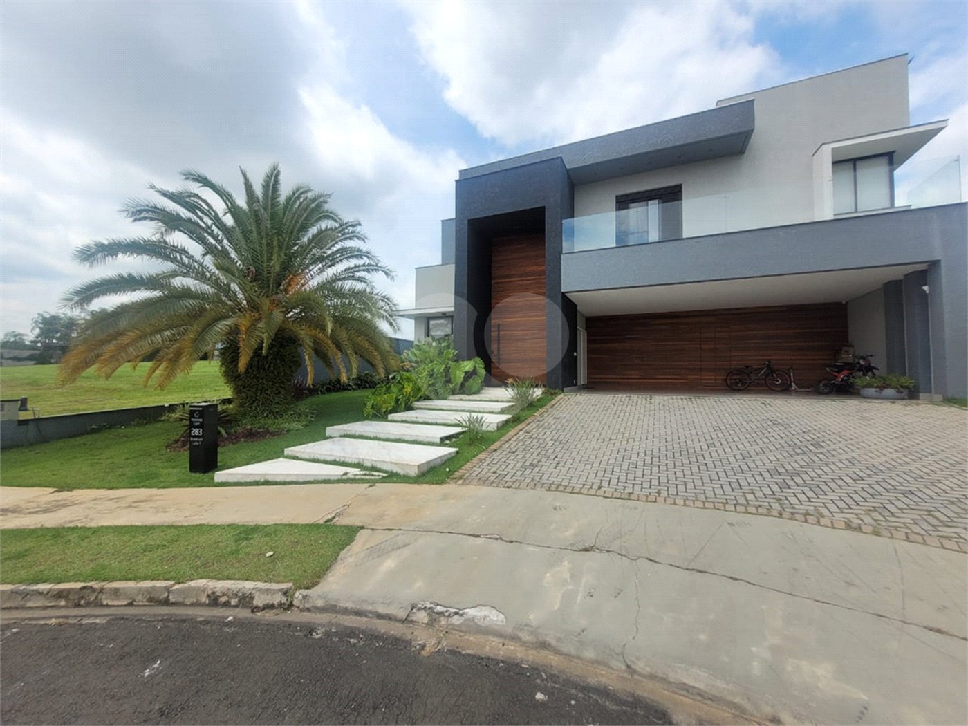 Casa à venda com 4 suítes no condomínio Residencial Saint Patrick, Sorocaba - SP