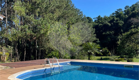 Casa à venda com 3 quartos, sendo 1 suíte,  em Campo Novo, Bragança Paulista, SP