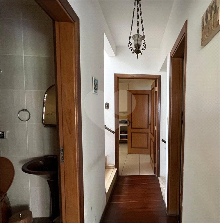 Casa à venda com 4 quartos, sendo 1 suíte, em Jardim das Vertentes, São Paulo, SP