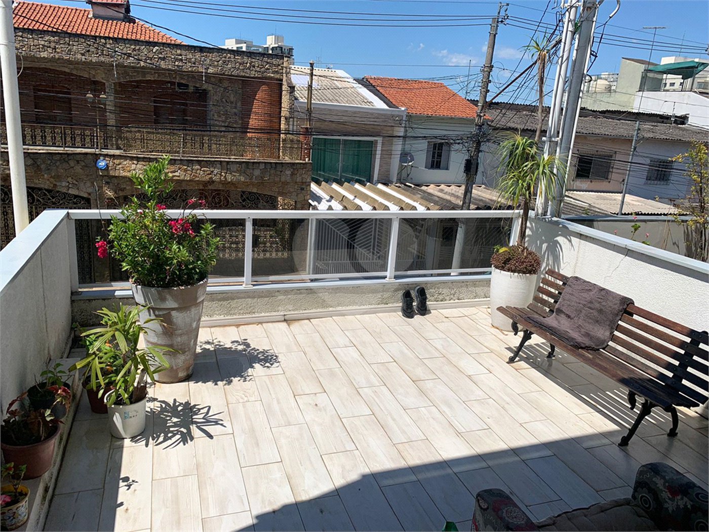Sobrado à venda ou para alugar com 3 quartos, sendo 2 suítes, em Santana, São Paulo, SP