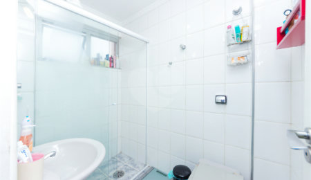 Apartamento à venda com 3 quartos, sendo 1 suíte, em Mirandópolis, São Paulo, SP