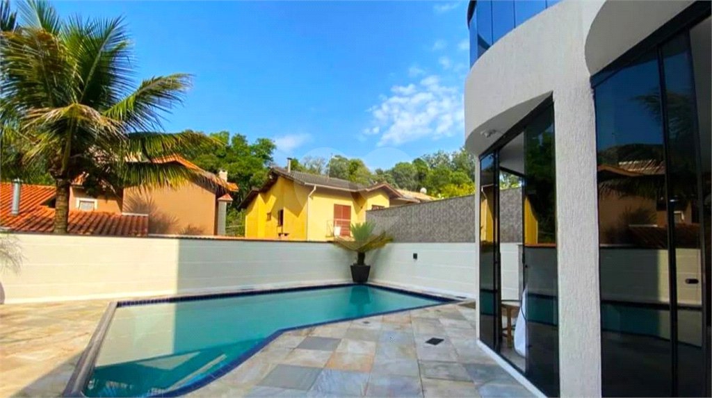 Casa à venda com 3 quartos, sendo 1 suíte, em Parque Monte Alegre, Taboão da Serra, SP