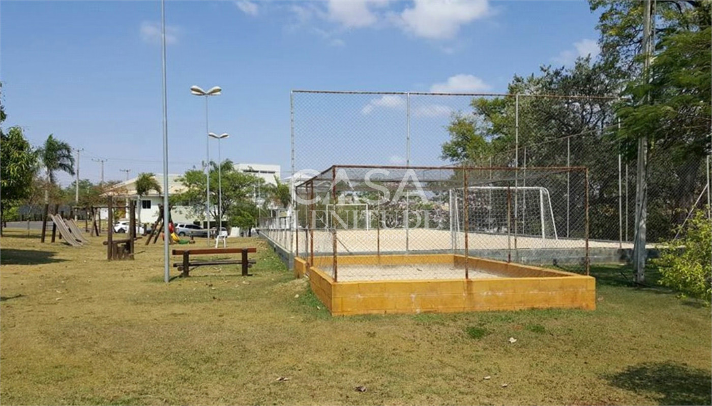 Casa em condomínio à venda com 3 quartos, sendo 1 suíte, em Aparecidinha, Sorocaba, SP