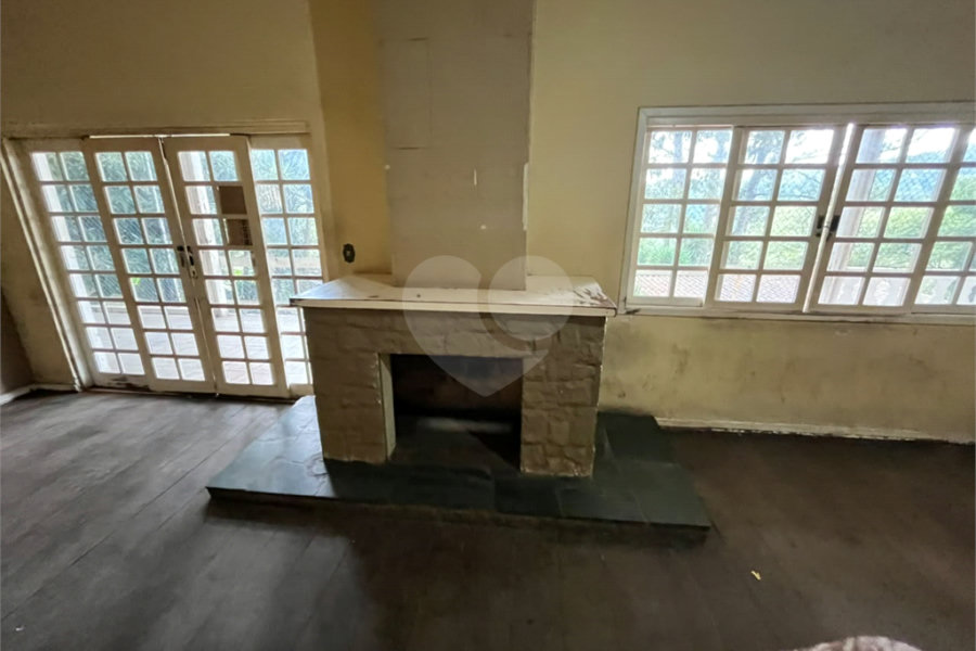 Casa à venda ou para alugar com 5 quartos em Roseira, Mairiporã, SP