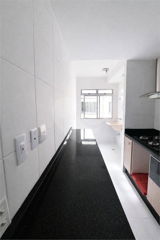 Apartamento à venda com 3 quartos em Jardim Caiapiá, Cotia, SP