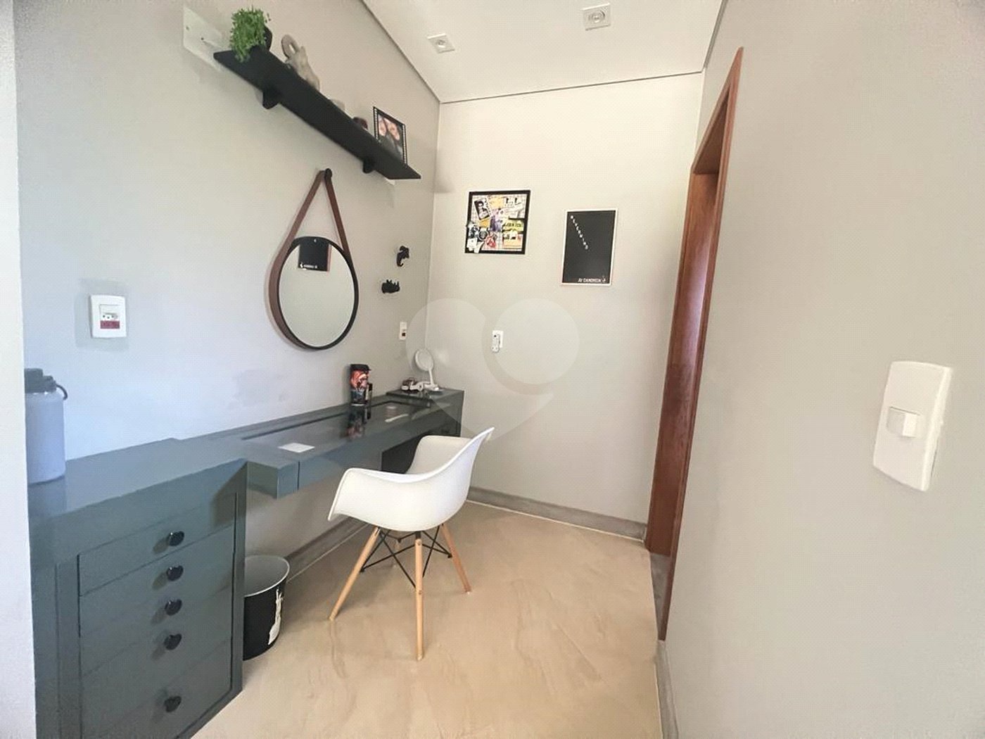 Casa à venda com 5 suítes no condomínio Santa Maria, Votorantim - SP