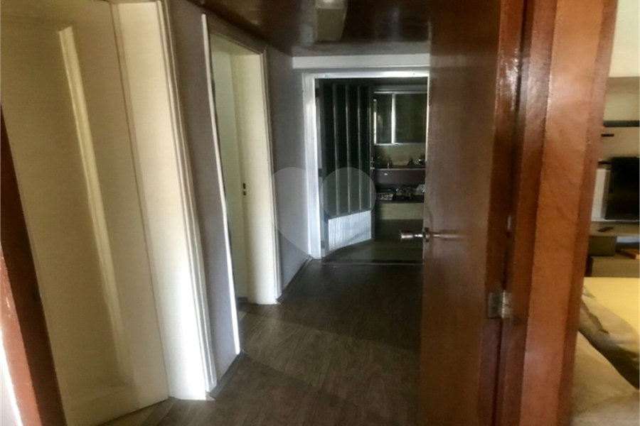Sobrado à venda com 4 quartos, sendo 1 suíte, em Vila Gustavo, São Paulo, SP
