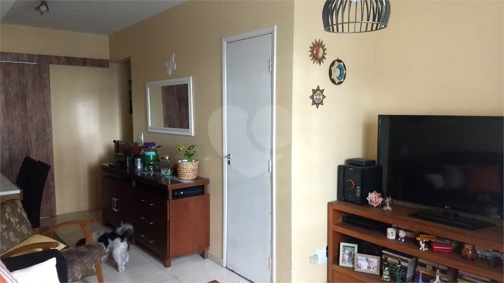 Casa à venda com 3 quartos, sendo 1 suíte, no condomínio Inter Ville Condominium House, São Paulo - SP