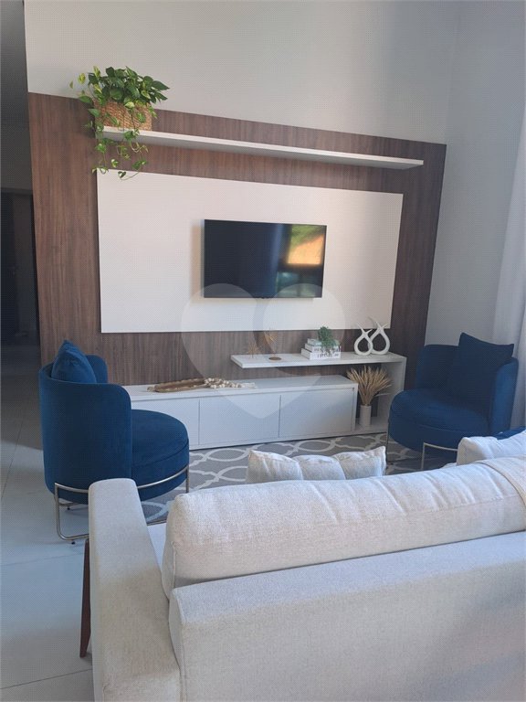 Casa à venda com 3 quartos, sendo 1 suíte, em Village Moutonnée, Salto, SP
