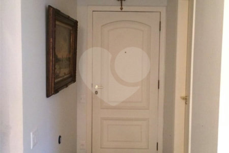 Apartamento à venda com 3 suítes em Vila Suzana, São Paulo, SP