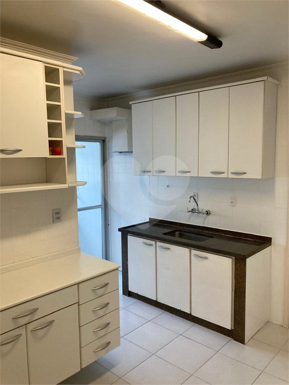 Apartamento para alugar com 3 quartos, sendo 1 suíte,  em Jardim Paulista, São Paulo, SP