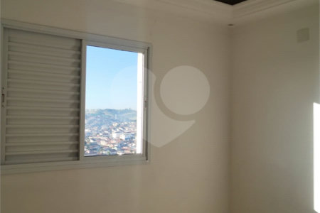 Apartamento à venda com 3 quartos, sendo 1 suíte,  em Vila Suissa, Mogi das Cruzes, SP