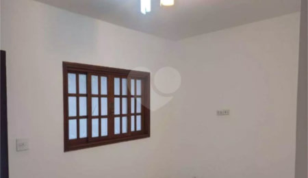 Casa à venda com 2 quartos, sendo 1 suíte,  em Vila Leis, Itu, SP