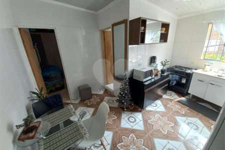 Casa Térrea à venda com 3 quartos em Jardim das Palmas, São Paulo, SP