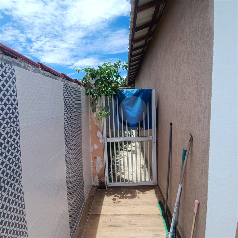 Casa à venda com 3 quartos, sendo 1 suíte, em Caminho de Búzios, Cabo Frio, RJ