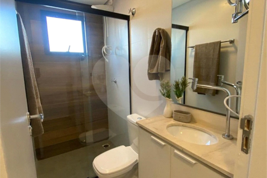 Casa à venda com 2 quartos no condomínio Vila Davos 2, São Paulo - SP