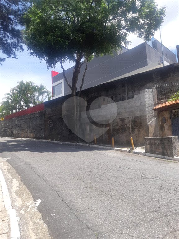 Sobrado à venda com 3 quartos, sendo 1 suíte, em Vila Mazzei, São Paulo, SP