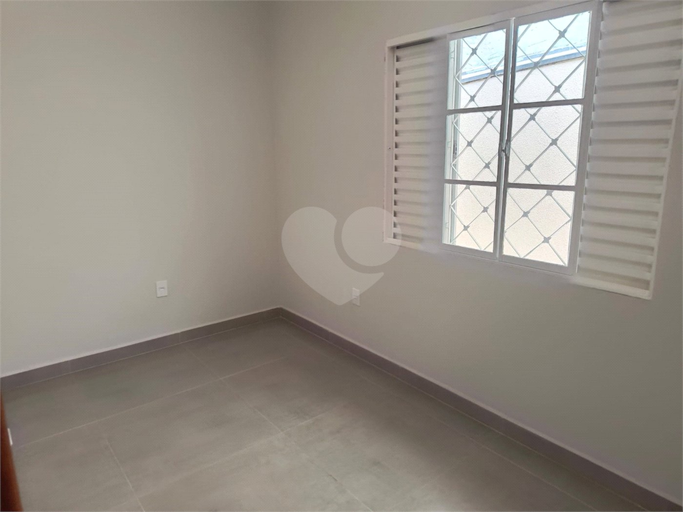 Casa à venda com 2 quartos, sendo 1 suíte, em Vila Avaí, Indaiatuba, SP