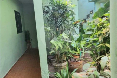 Casa de Vila à venda com 3 quartos em Jardim São Roque, São Paulo, SP