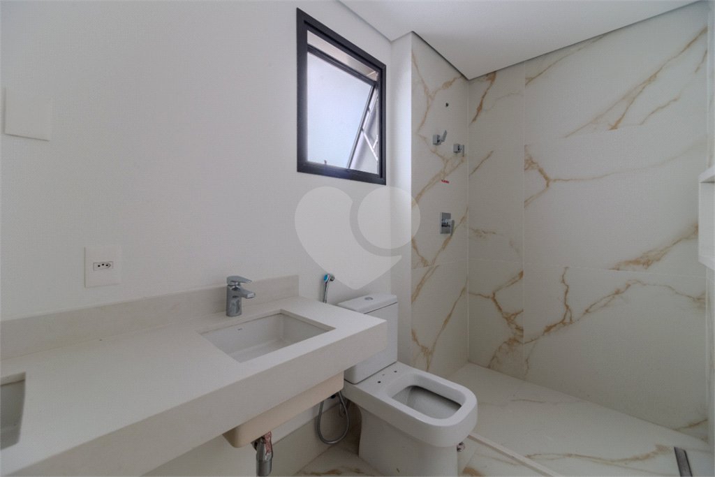 Apartamento à venda com 3 suítes em Vila Nova Conceição, São Paulo, SP
