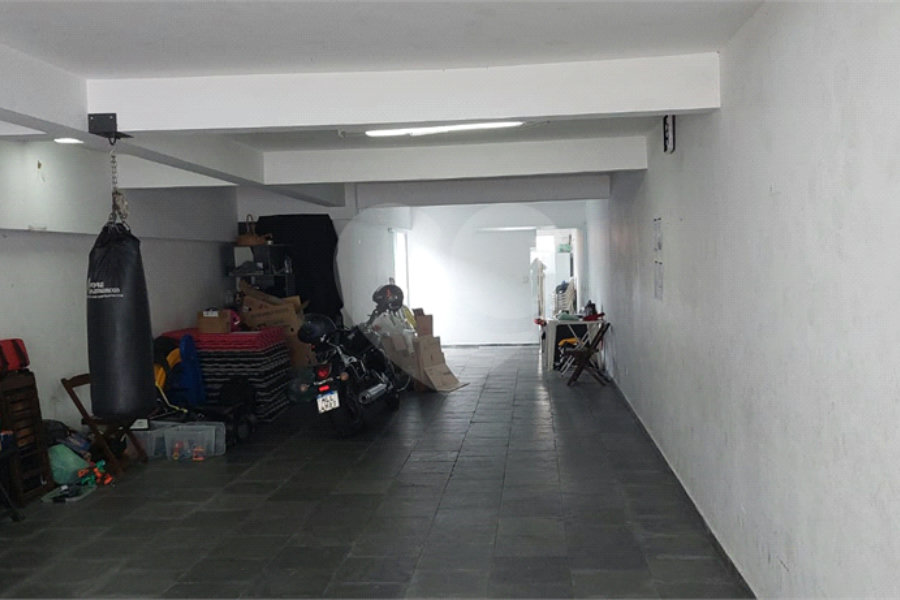 Sobrado à venda com 3 quartos, sendo 1 suíte, em Vila Constança, São Paulo, SP