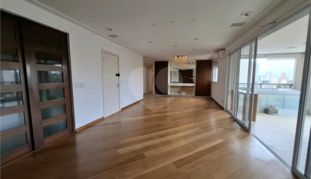 Apartamento para alugar com 3 suítes em Santana, São Paulo, SP