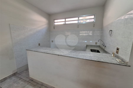 Casa à venda ou para alugar com 4 quartos, sendo 2 suítes,  em Santa Rosa, Vinhedo, SP