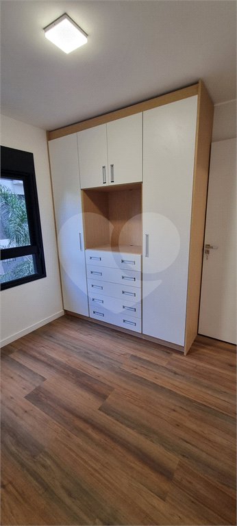 Apartamento à venda com 2 quartos, sendo 1 suíte, em Moema, São Paulo, SP