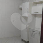 Sobrado à venda com 2 quartos em Tremembé, São Paulo, SP