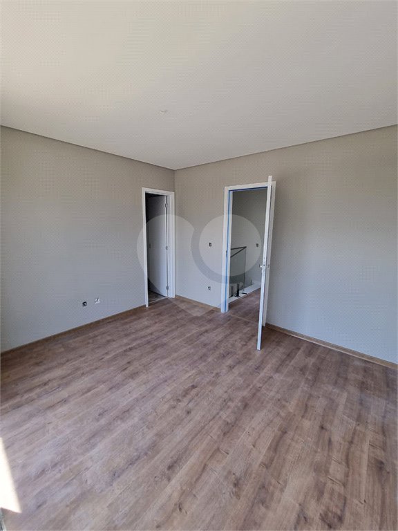 Casa à venda com 2 suítes no condomínio Residencial Vue26, Atibaia - SP