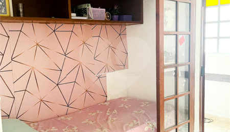 Casa à venda com 3 quartos, sendo 1 suíte,  em Vila Marari, São Paulo, SP