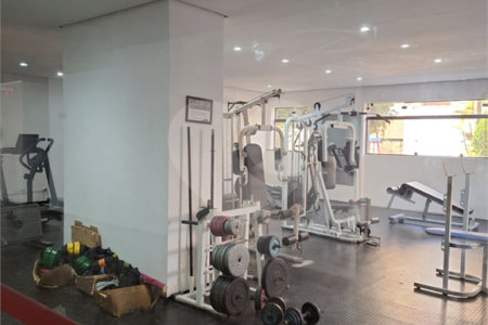 Apartamento à venda com 3 quartos, sendo 1 suíte, em Vila Polopoli, São Paulo, SP