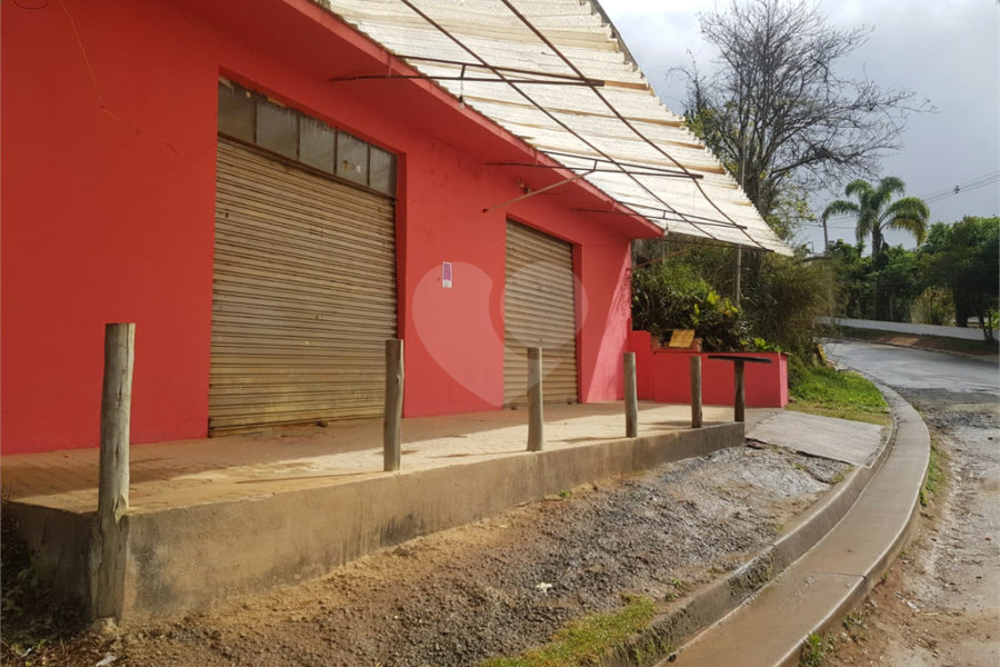 Chácara à venda com 4 quartos, sendo 1 suíte, no Centro, Biritiba-mirim, SP