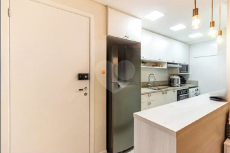 Apartamento à venda com 1 suíte em República, São Paulo, SP
