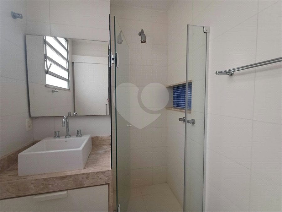 Apartamento à venda com 3 quartos, sendo 1 suíte,  em Lagoa, Rio de Janeiro, RJ